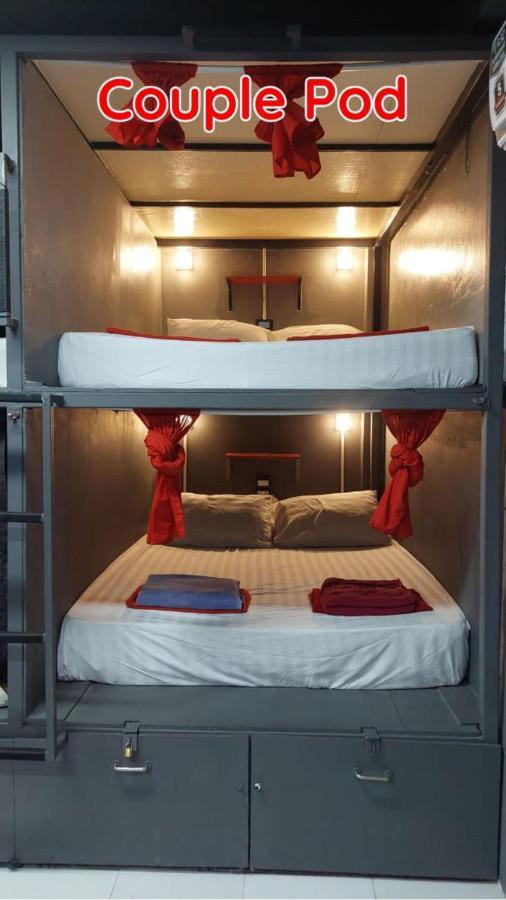 Dormsin Social Vandrarhem Phi Phi-öarna Exteriör bild